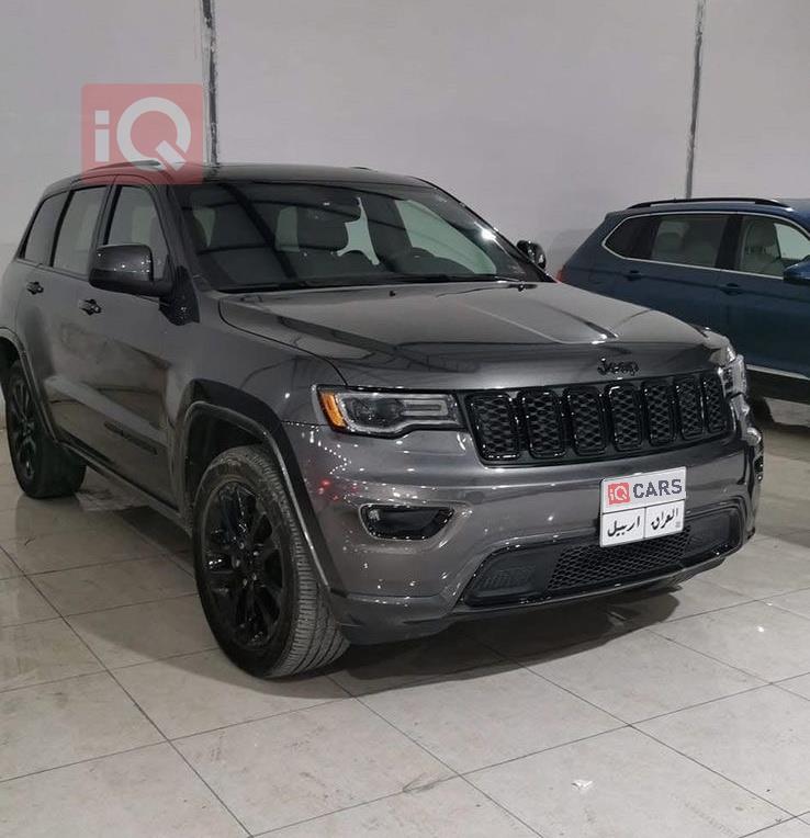 جيب جراند شيروكي